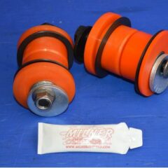 SILENT-BLOCS POLYURETHANE POUR 1 TRIANGLE AVANT INFERIEURE