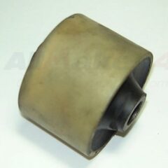 SILENT BLOC TIRANT PONT ARRIERE COTE PONT