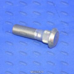 GOUJON DE ROUE ARRIERE