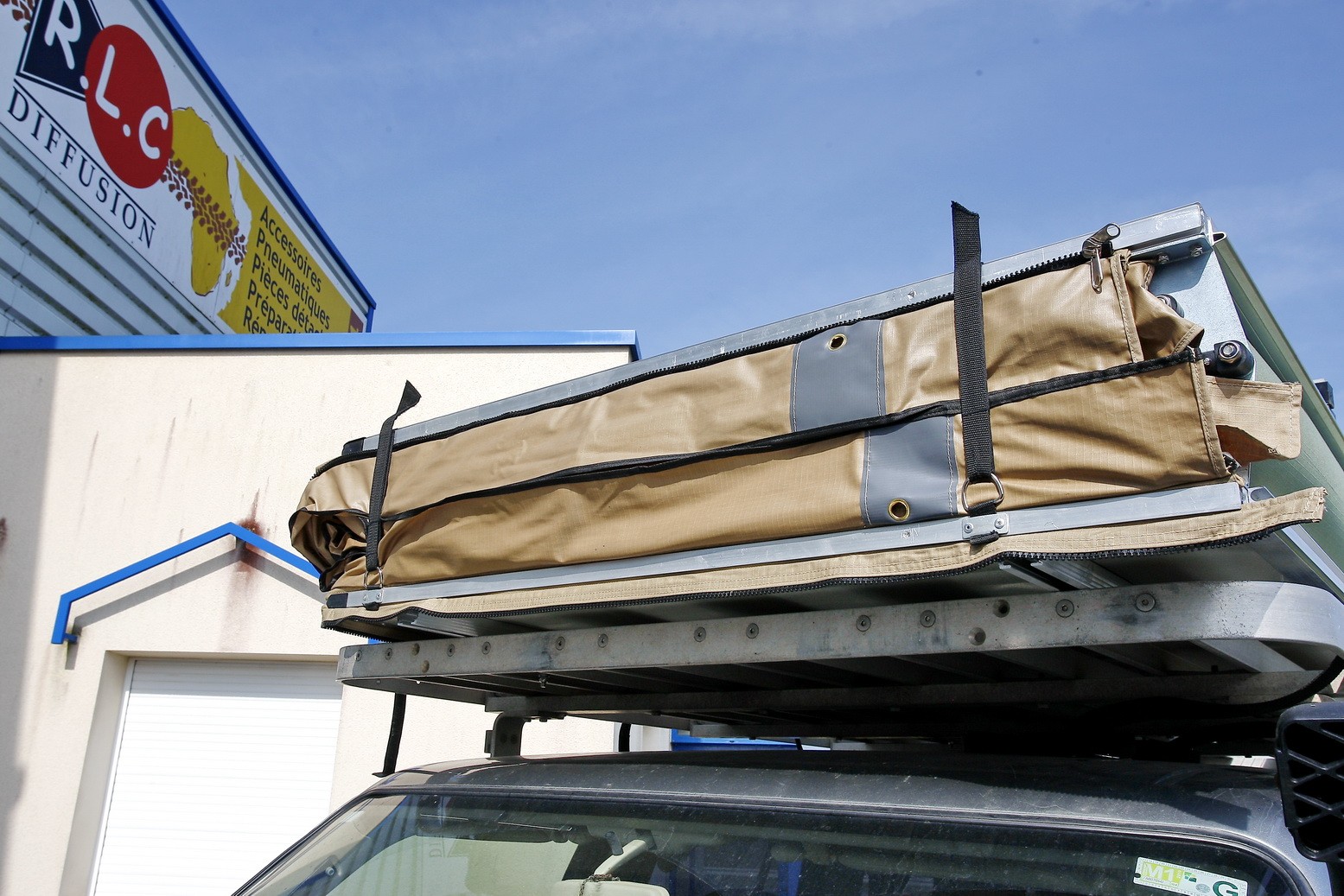 TENTE DE TOIT DJEBEL LINE 140TT