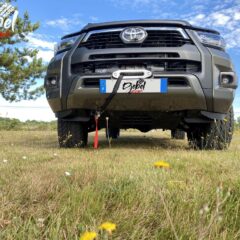 PLATINE SUPPORT DE TREUIL TOYOTA HILUX REVO