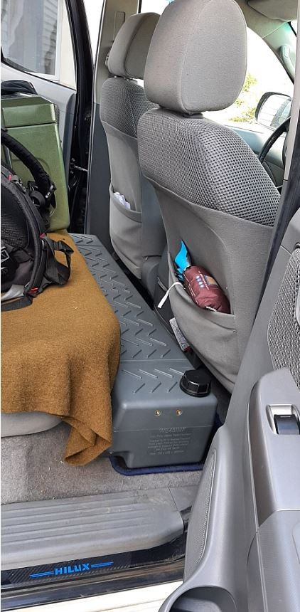 RESERVOIR EAU PLANCHER TUNNEL 40 L