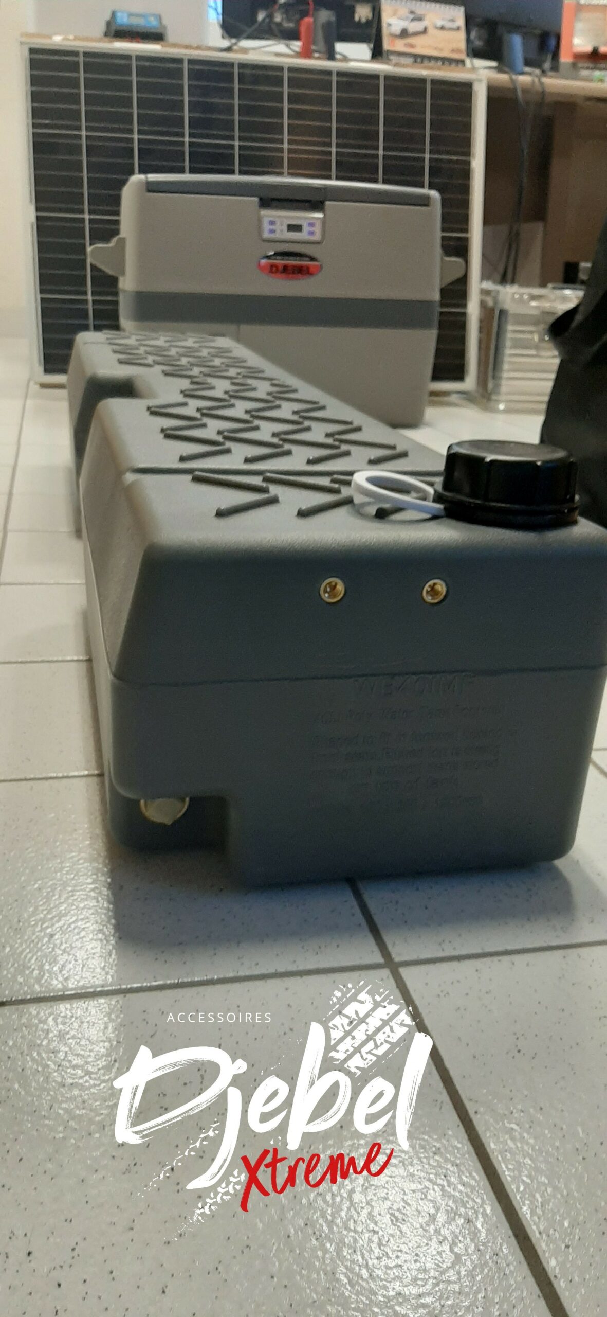 RESERVOIR EAU PLANCHER TUNNEL 40 L