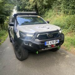 pare choc AFN toyota revo