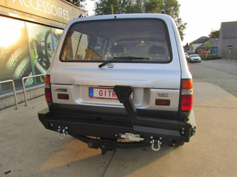 PARE CHOC ARRIERE HD Toyota Land cruiser HDJ80 AVEC SUPPORT ROUE SECOURS DROITE