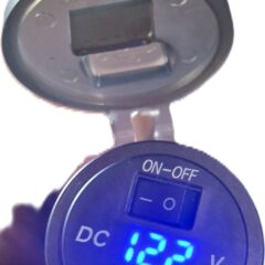 CHARGEUR RAPIDE 3.0 USB + VOLTEMETRE DJEBELXTREME