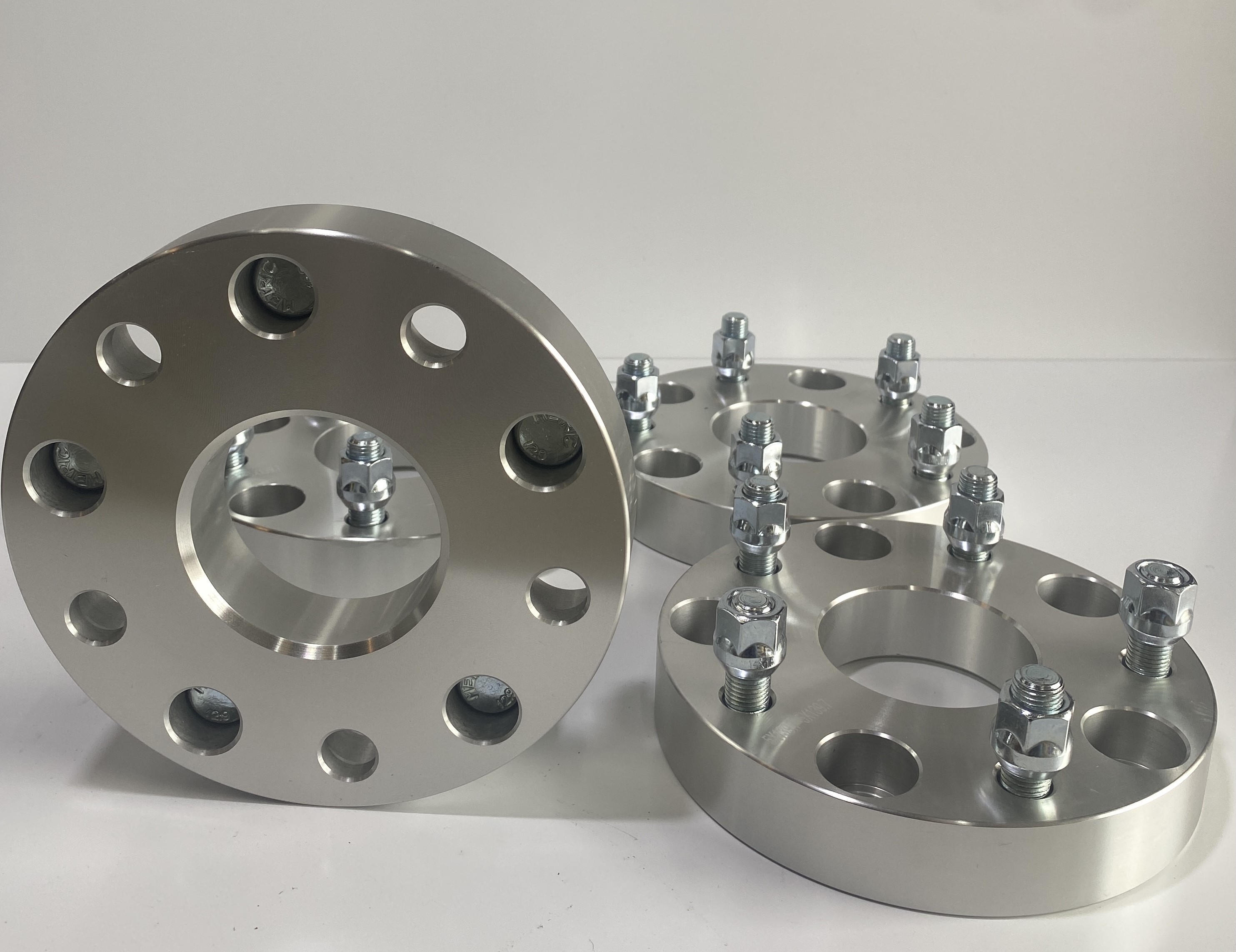 ELARGISSEUR DE VOIE DODGE RAM