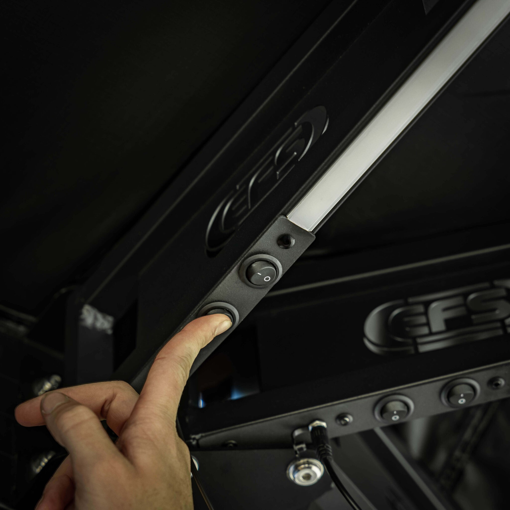 AUVENT AUTO PORTANT 270 XL EFS