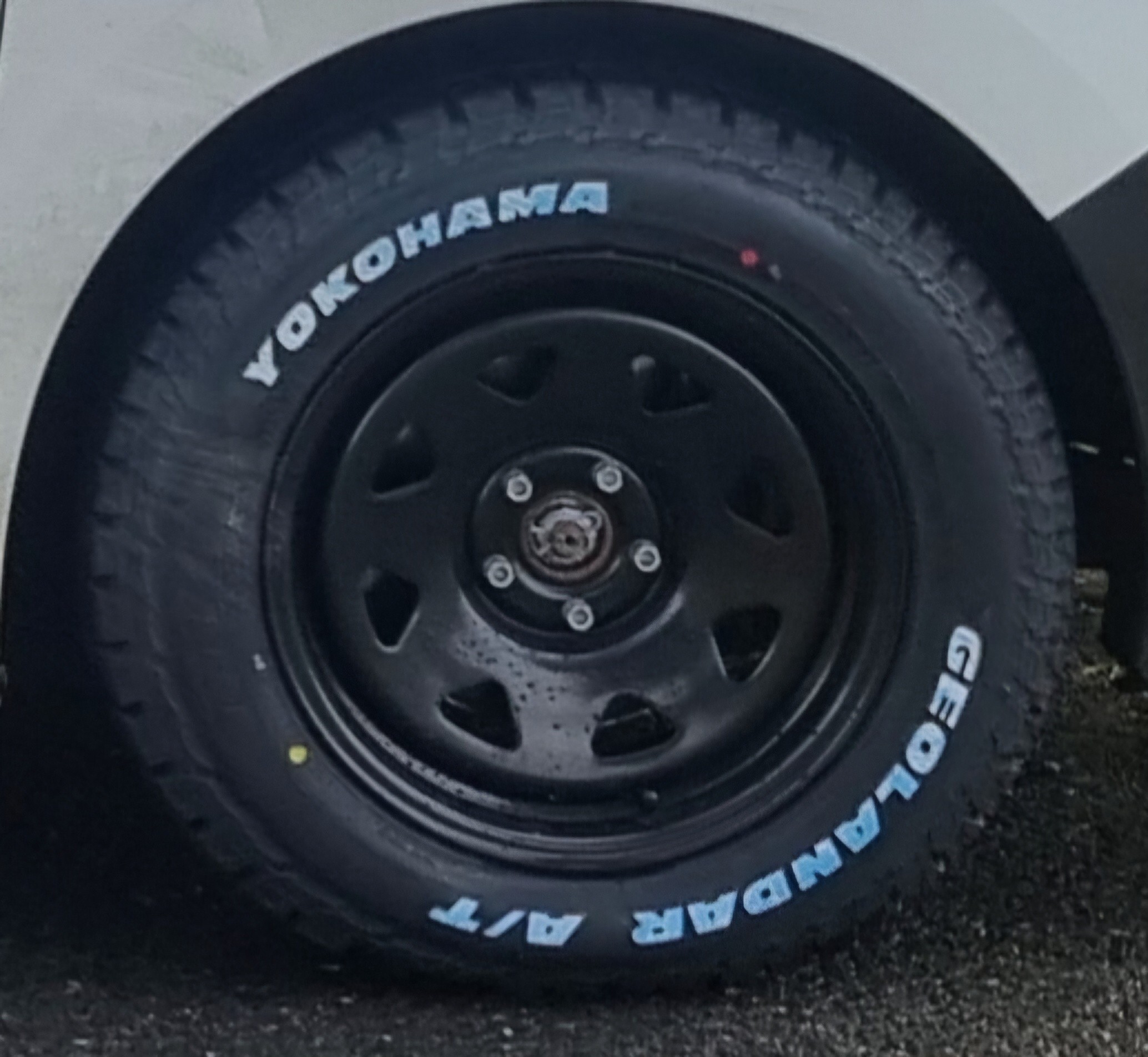 JANTE TRIANGULAR 5X108 / 7X16 ET25 BORE 65.1MM