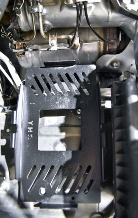 SUPPORT DE BATTERIE SUPPLEMENTAIREHILUX REVO