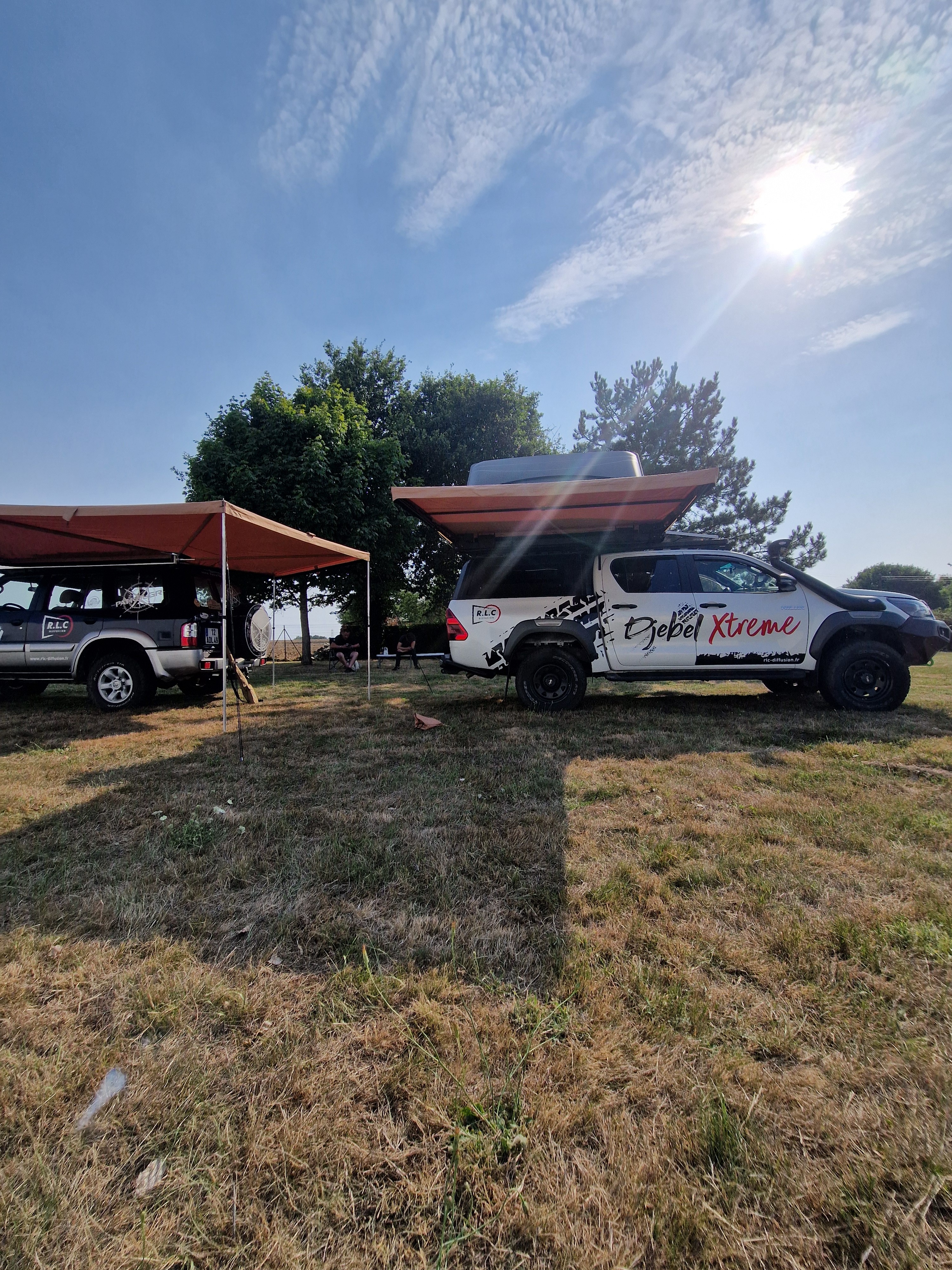 AUVENT AUTOPORTANT AUTOMATIQUE - DJEBELXTREME 200X200