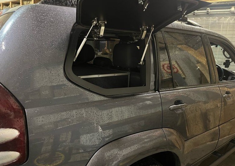 copy of Fenêtre Gullwing aluminium gauche KDJ120